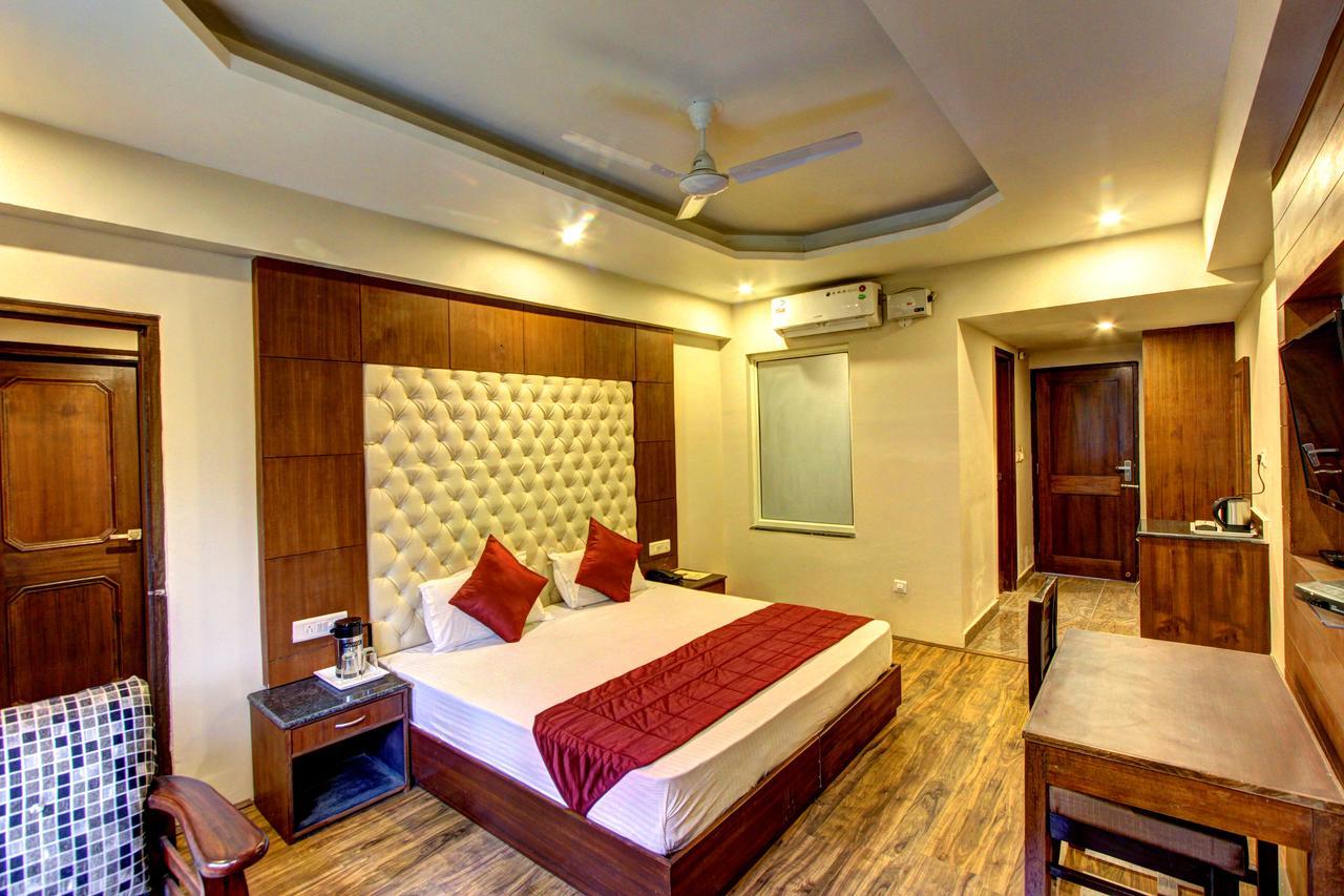Hotel Maple Retreat Manāli Buitenkant foto