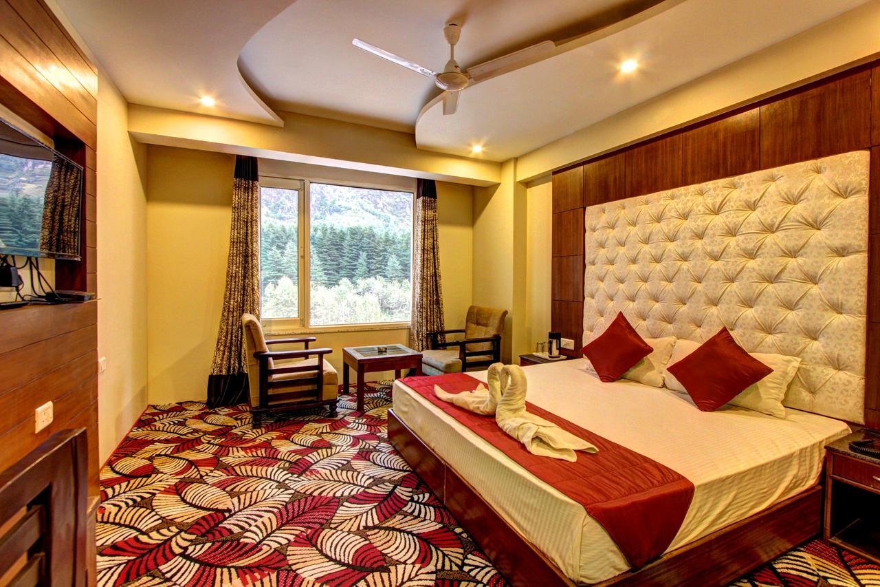 Hotel Maple Retreat Manāli Buitenkant foto
